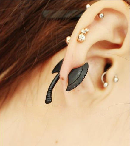 Exaggerated 3D Axe Punk Style Single Earrings - Oh Yours Fashion