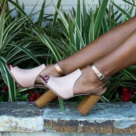 Pink Leather Chunky Heel Buckle Sandals