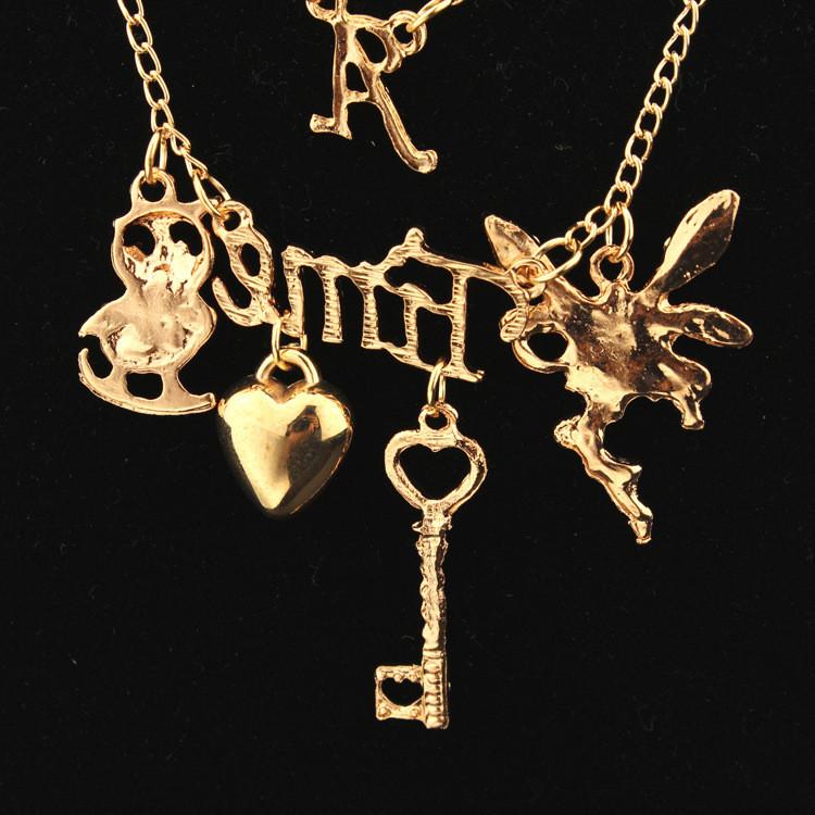 Delicate Women's Key Heart Necklace - OhYoursFashion - 2