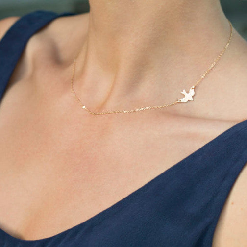 Peace Dove Short Clavicle Necklace - Oh Yours Fashion