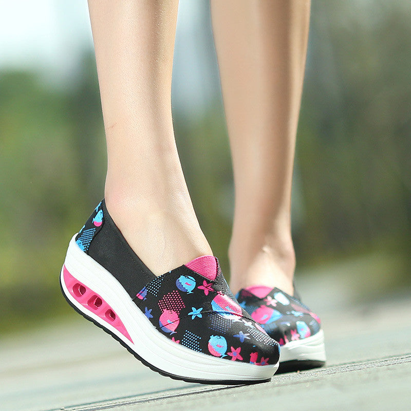 Shaking Print Women's Breathable Sneakers - Oh Yours Fashion - 1
