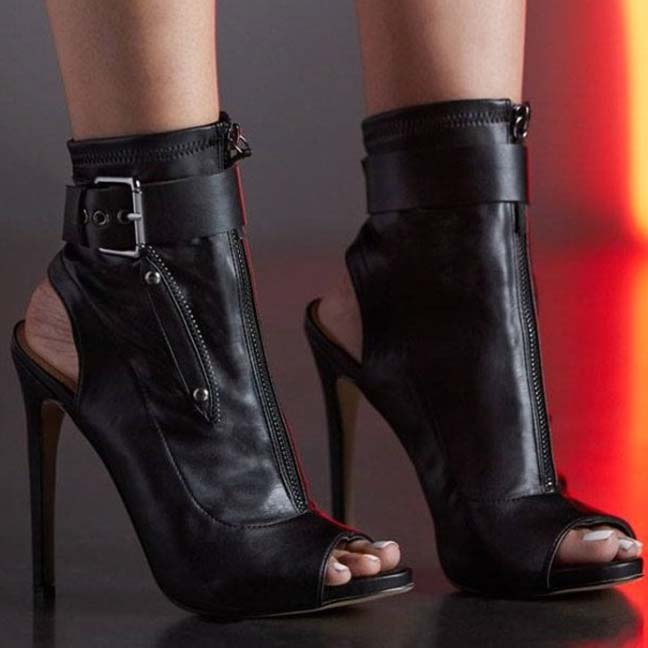 Leather High Heel Buckle Chain Sandals