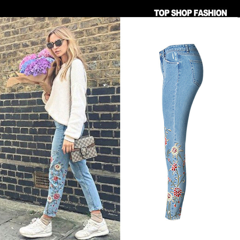 3D Embroidery Flowers High Waist 9/10 Pencil Jeans