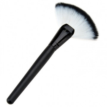 New Modish Pro Makeup Cosmetic Tool Large Fan Blush Powder Foundation Brush - Oh Yours Fashion - 1