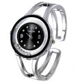 New Fashion Women Casual Watch Wristwatch Alloy Elegant Quartz Watch - Oh Yours Fashion - 1