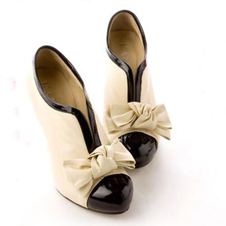 Adorable Bow Design High Heel Shoes in Beige - OhYoursFashion - 3